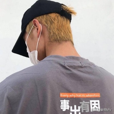 男生头像帅气冷酷霸气漫画可下载,头像男头霸气冷酷伤感超拽帅气