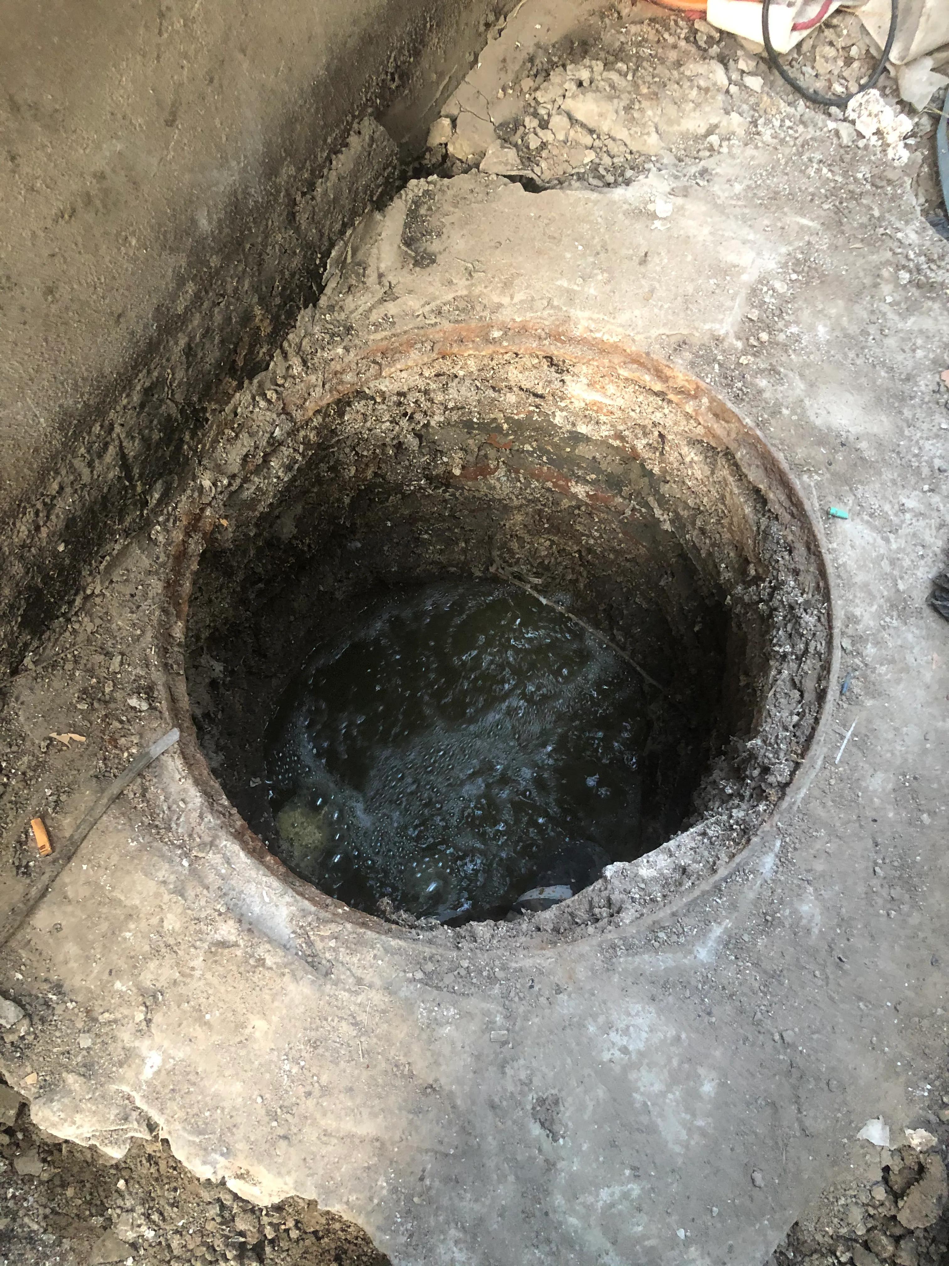 家里下水管堵塞不必发愁，为你分析原因、介绍疏通方法。轻松解决