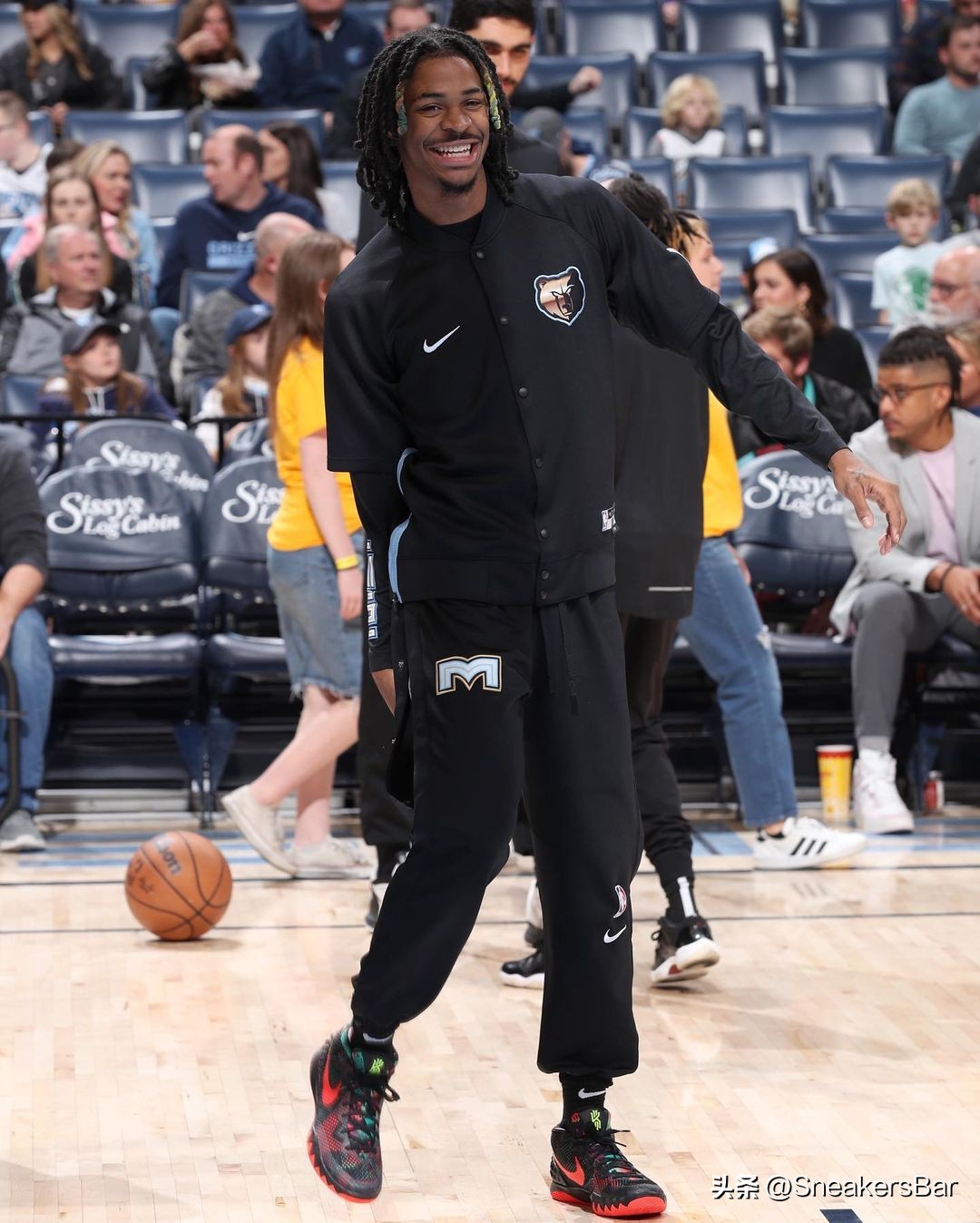 nba球星球鞋每日上脚adidas,nba球星球鞋标志大全图