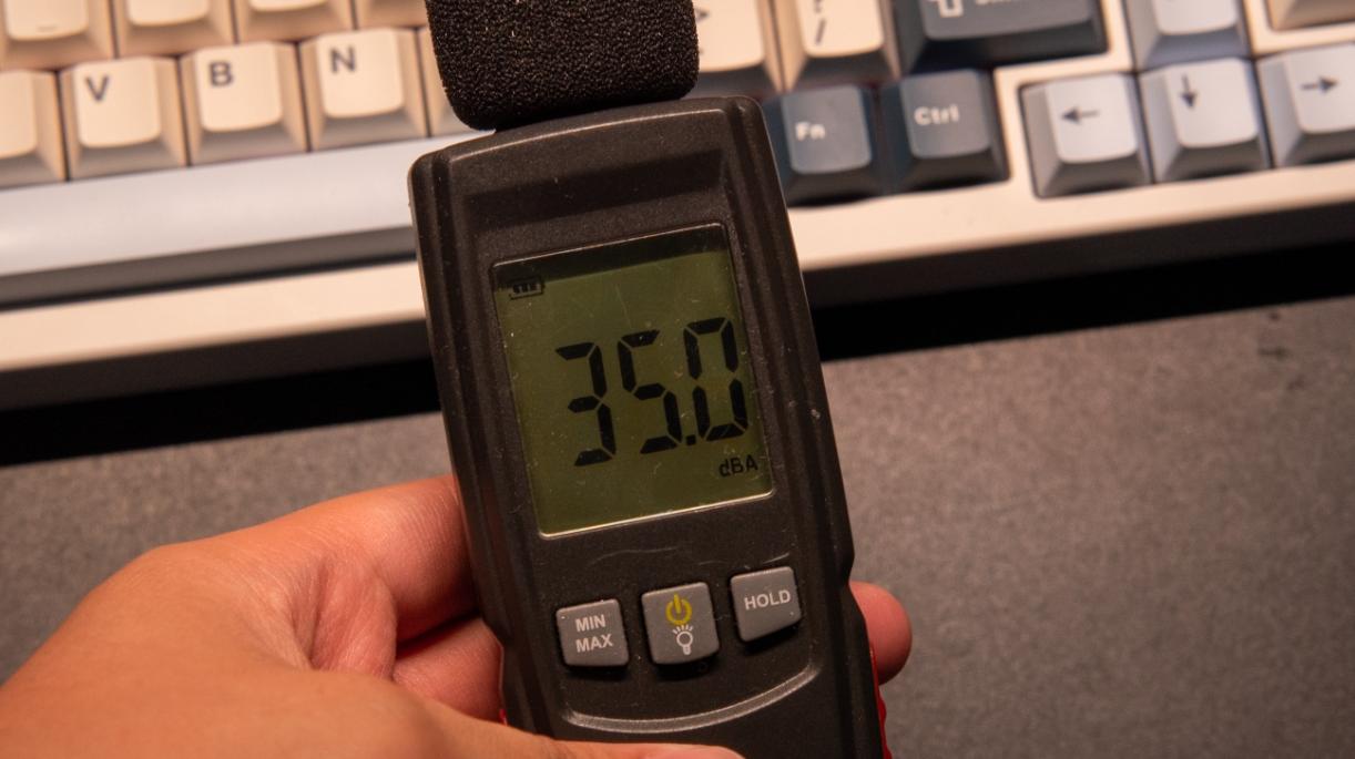 盈通rx7600大地之神满载功耗,盈通rx7600游戏高手属于什么档次