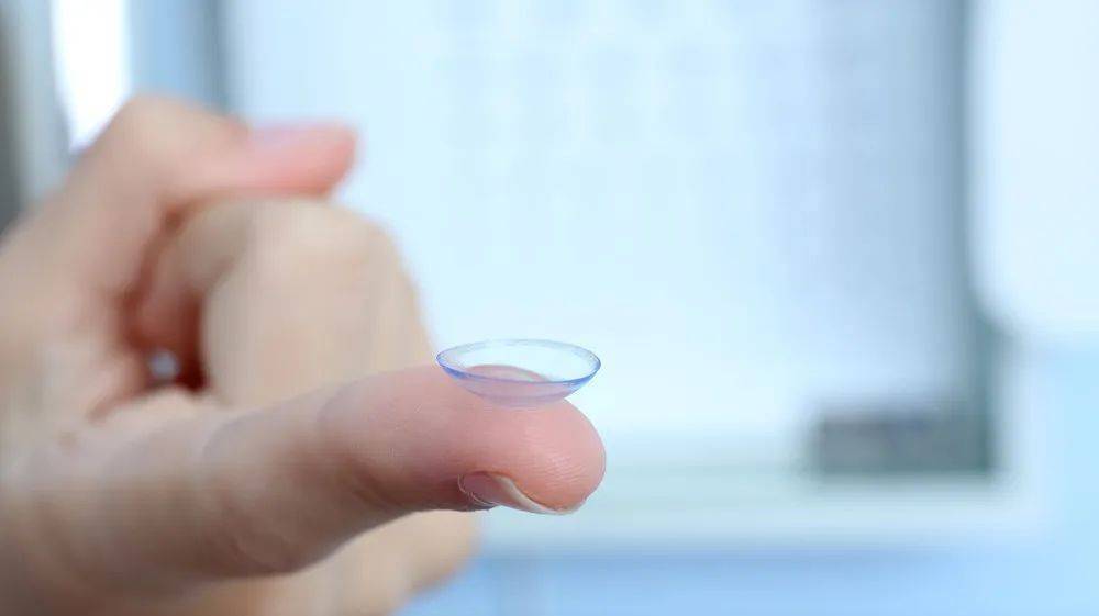 不小心戴着隐形眼镜过夜了怎么办,隐形眼镜日夜型可以佩戴过夜吗