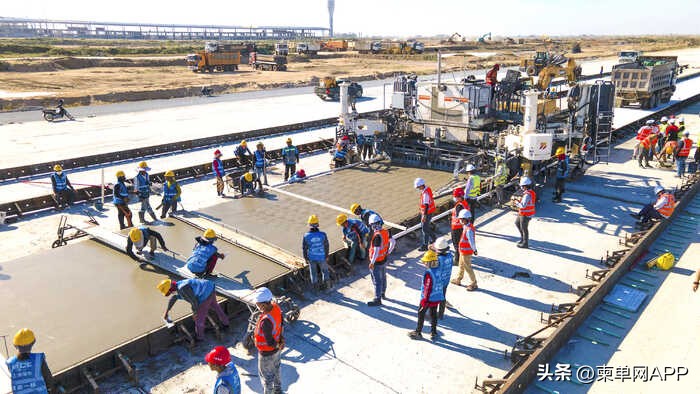 通晓三国语言，中国留学八年！新金边国际机场项目上的柬埔寨小哥