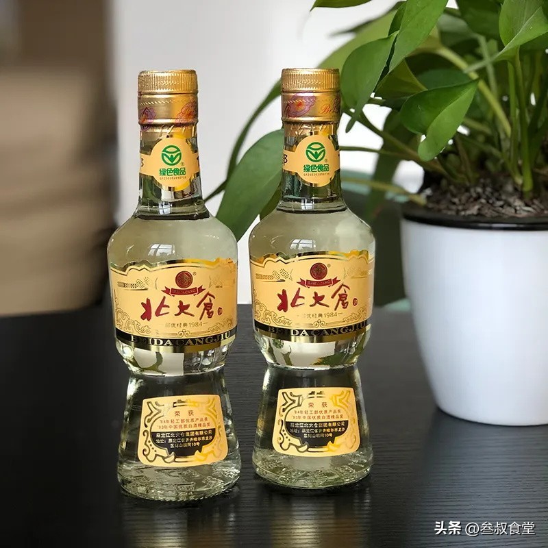 日本飞天茅台价格曝光，差异为何如此巨大？网友：因人下菜碟