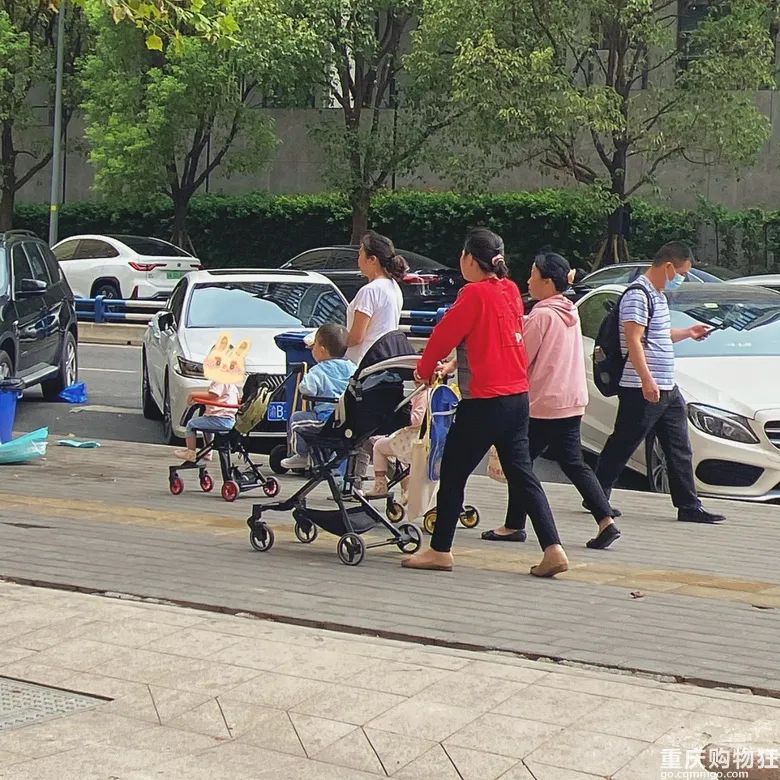 全职妈妈重回职场举步维艰,全职妈妈创业困难视频