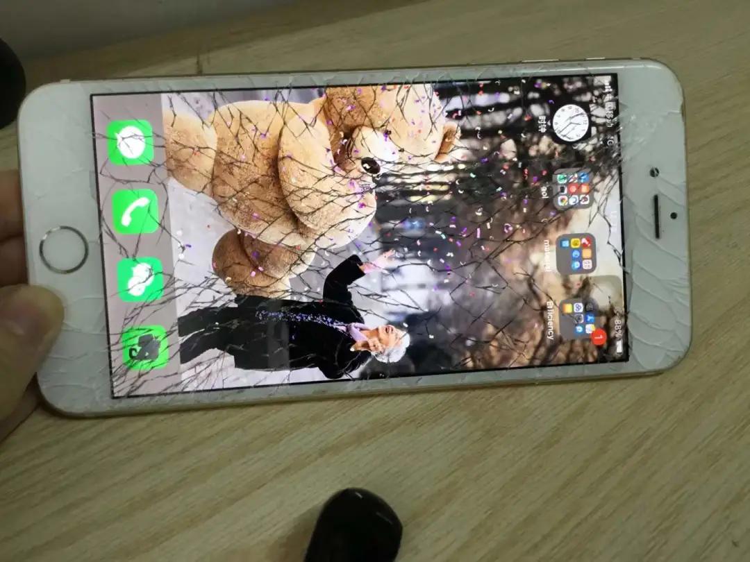 苹果iphone6s为什么会成为钉子户,时隔5年iphone6p已成老式产品