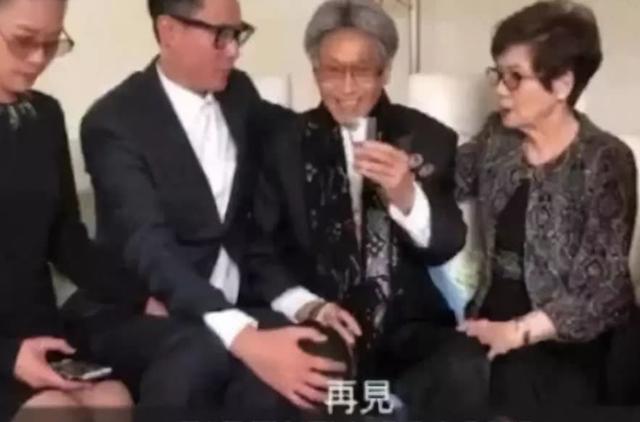 他一出场就惊艳了全场,他一出场就惊艳了所有人