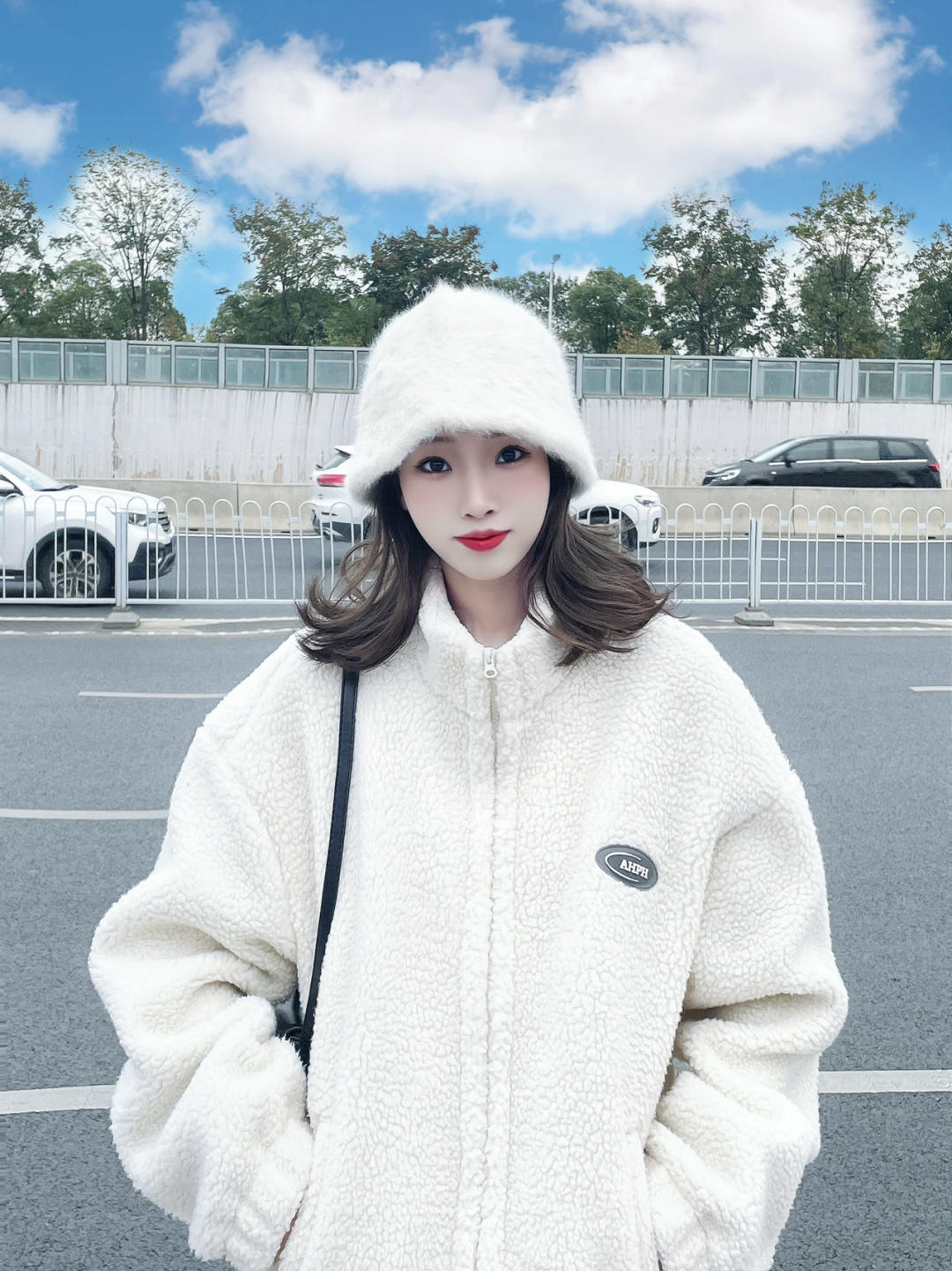 秋冬季高级感羊羔绒外套慵懒风,软糯糯羊羔绒外套