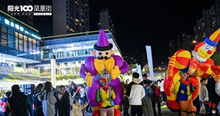 济南阳光100凤凰街蜜雪冰城,济南市阳光100凤凰街地标