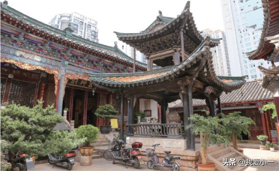 云南古建筑名单大全,云南古滇墓葬群