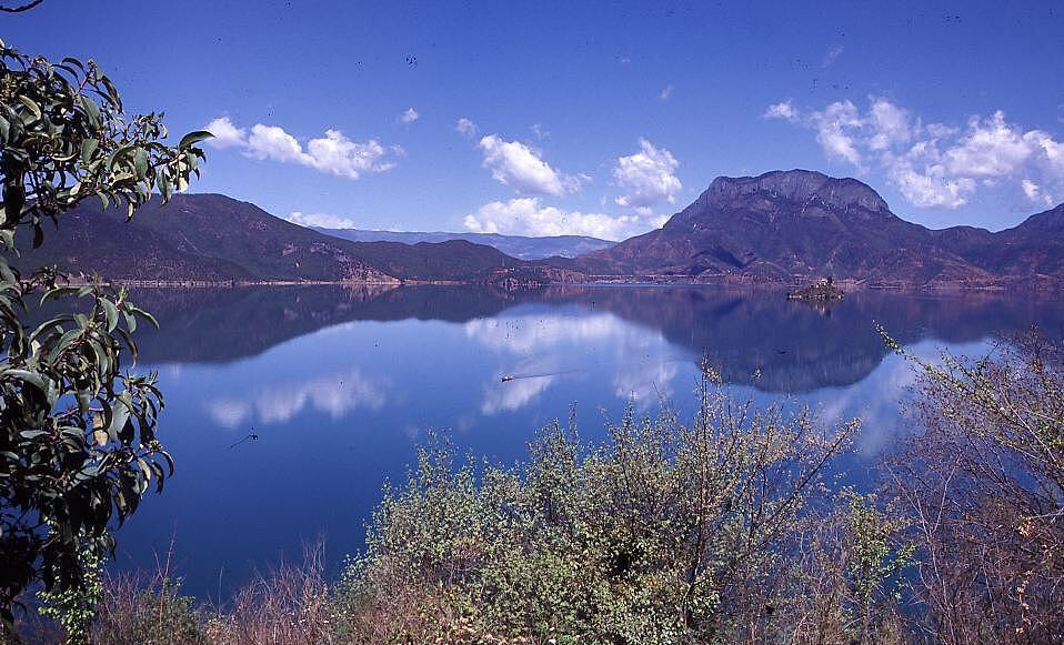 丽江春节旅游免费景点,丽江旅游一日接待游客多少