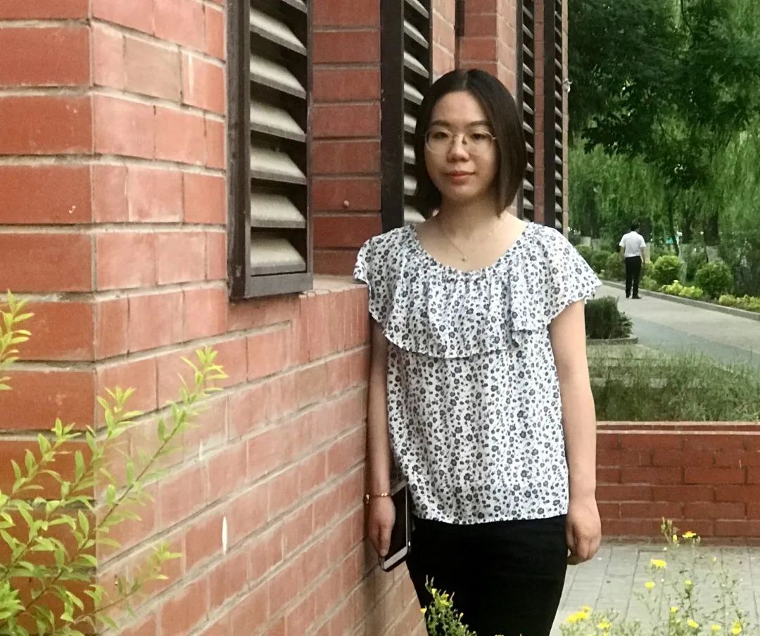 姝︽眽鐧惧勾鍚嶆牎,姝︽眽鐧惧勾楂樹腑