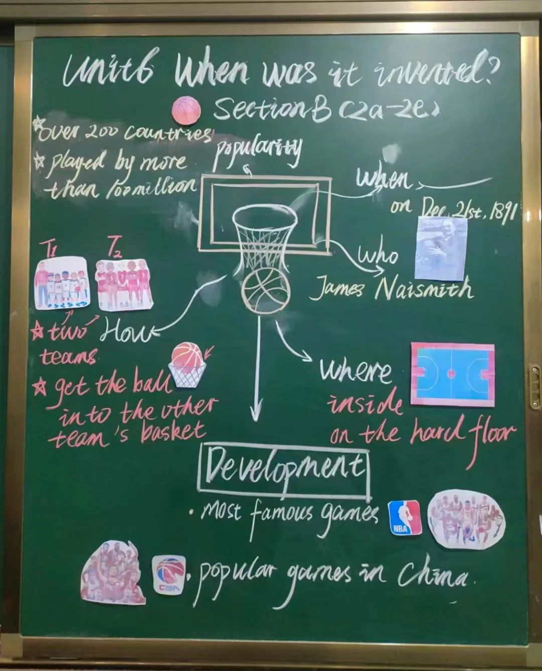 一支粉笔一幅画！国科九年级粉笔字板书设计比赛掠影