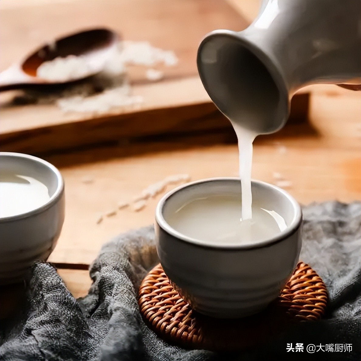 黄酒为何干不过白酒,黄酒为什么干不过白酒