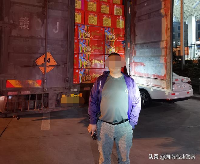 涉嫌构成重大危险作业罪,运输煤气罐构成危险作业罪