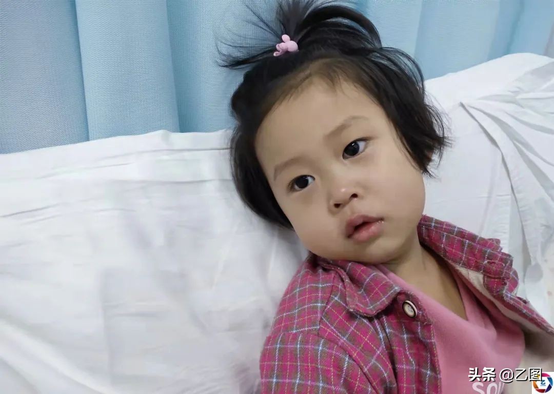 七岁儿子二次移植白血病妈妈,男童患癌2年扛过2次移植后复发