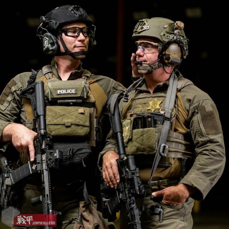 舒适轻薄,功能全面——PewTactical复刻SCARABSC10背心简评