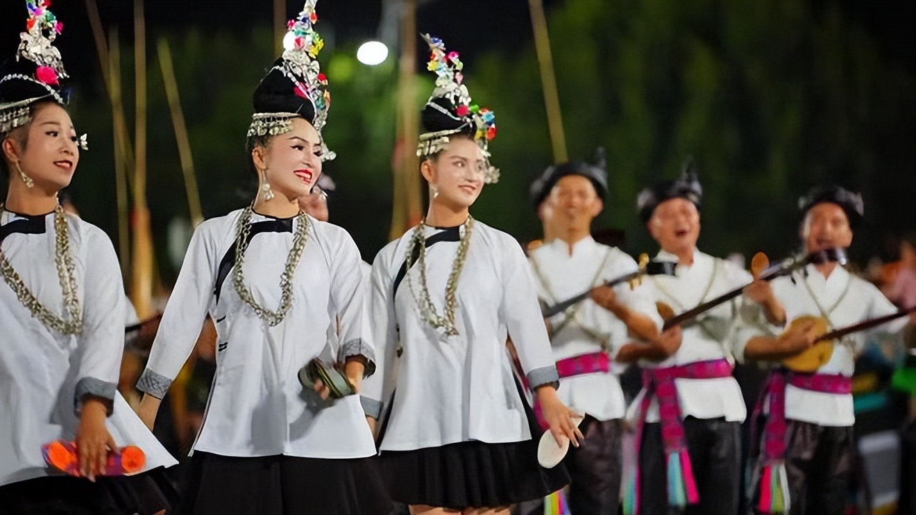 这才是中国人的审美观抖音,这才是中国人的审美