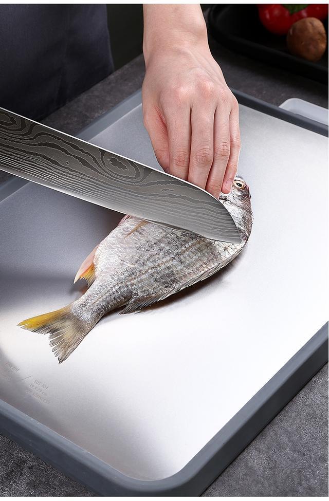 “求求你,扔掉那块砧板吧!”对比5种砧板的优缺点,哪种更好?