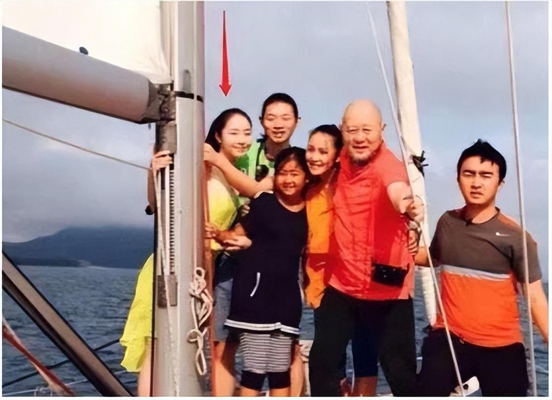 霍尊，终为自己的“风流”付出了代价