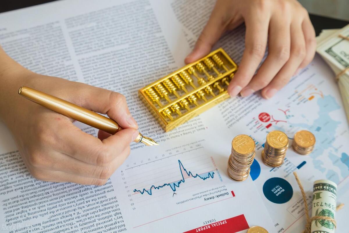 怎样利用人工智能赚钱,人工智能两年内如何赚够100万