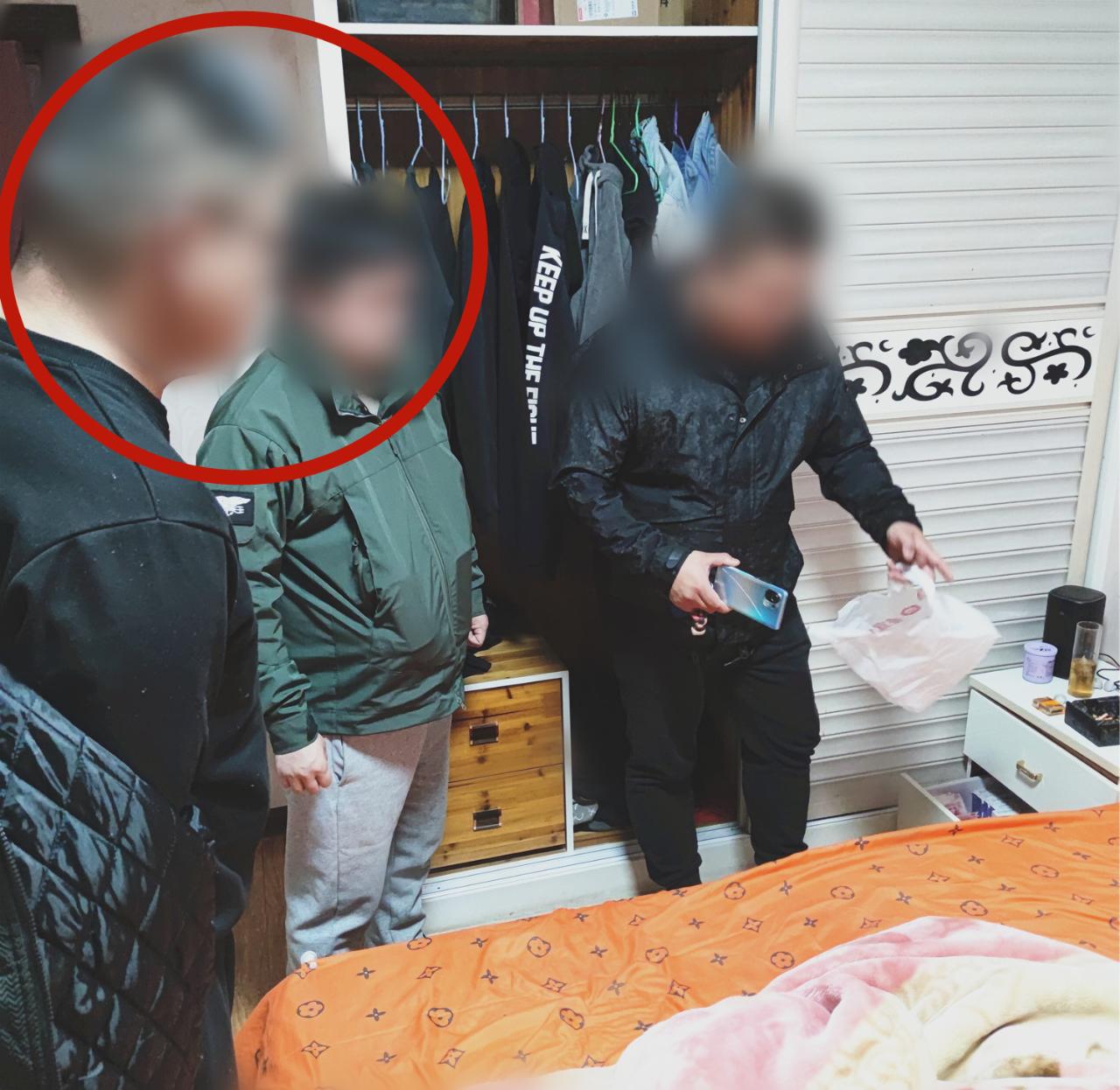 朋友圈卖笑气被抓涉案金额15万,非法经营笑气获利3000判几年