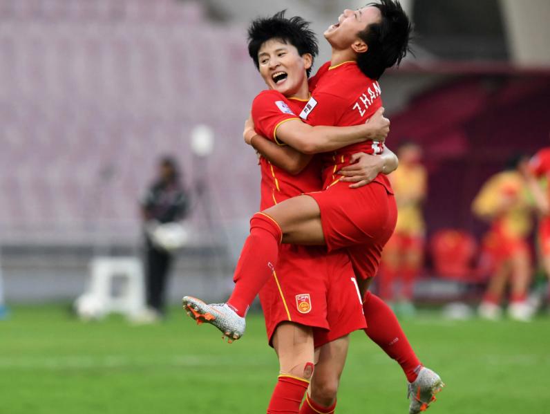 官宣！中国女足21岁新星留洋，亚洲杯决赛一战成名，有望接班孙雯