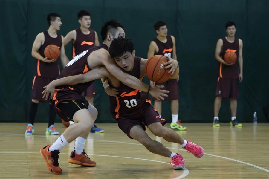 为什么有些小国踢足球很厉害,为什么小国足球那么强