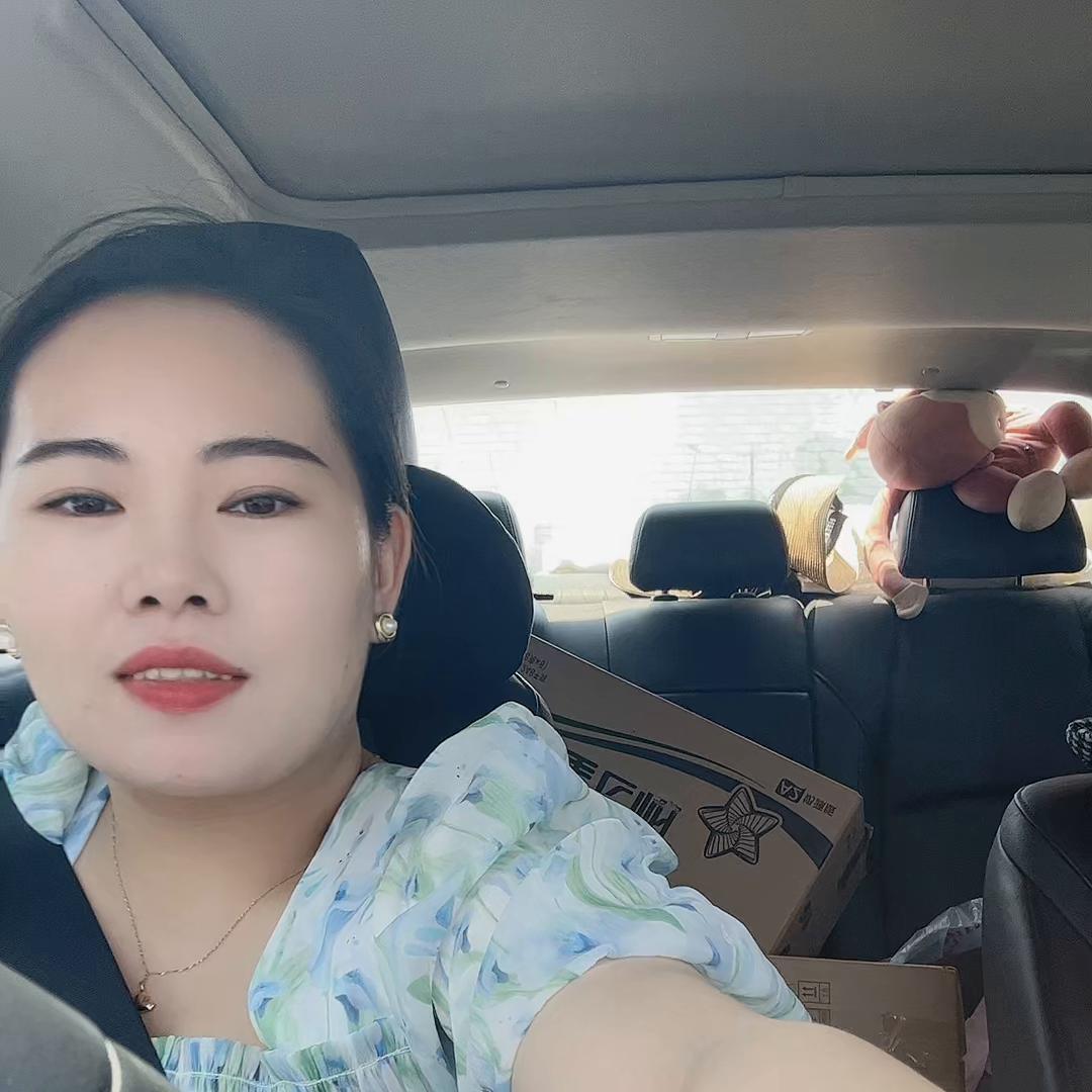 现在千万不要跨行业，留在自己的行业里深扎吧姊妹们！#保...