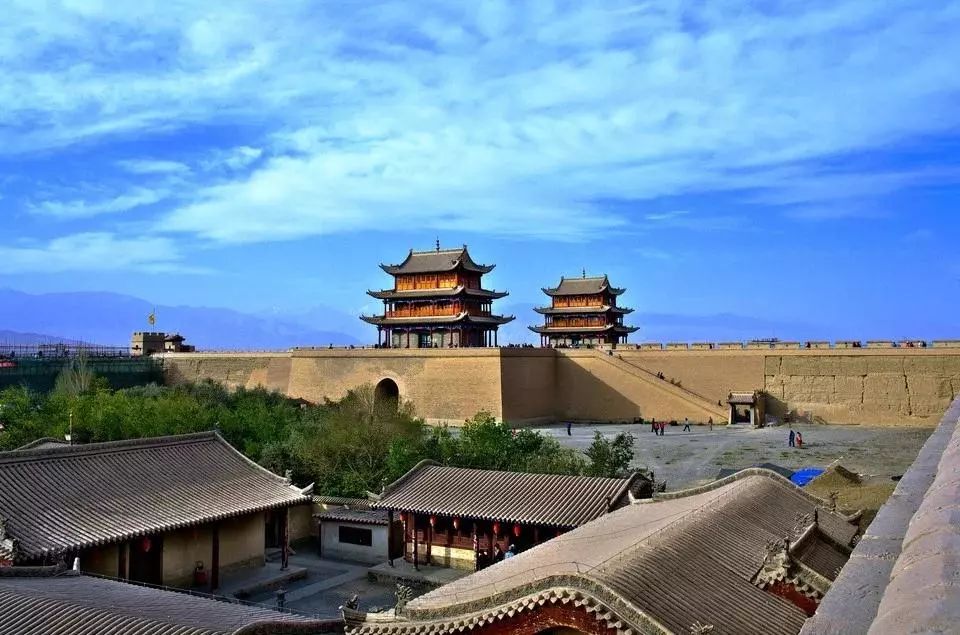 去甘肃旅游最值得去的十大景点 (甘肃16个最值得去的旅游景点)