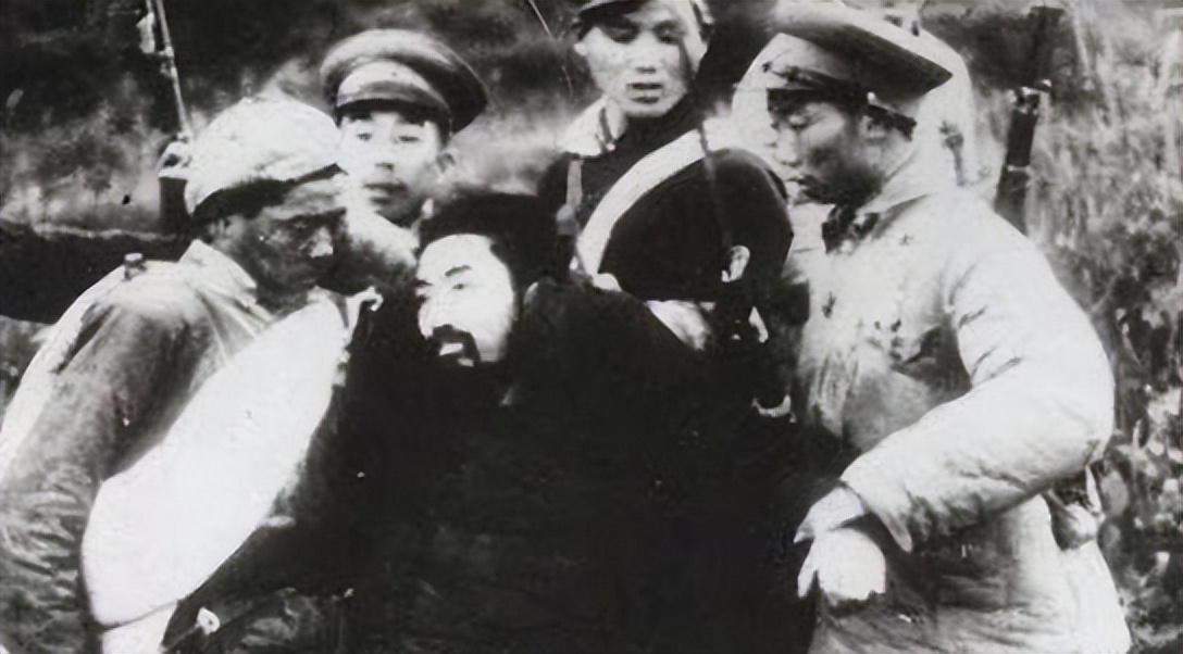 坐山雕阴险狡诈,座山雕有多残忍