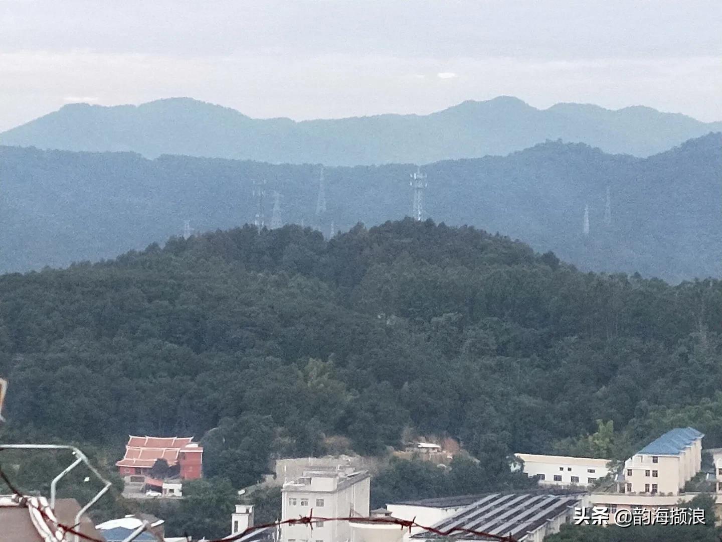 山城龙岩,龙岩风景区群山环绕