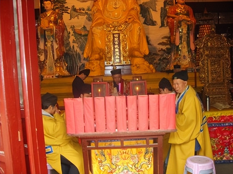 陆机到底是哪里的人,陆机哪儿的人