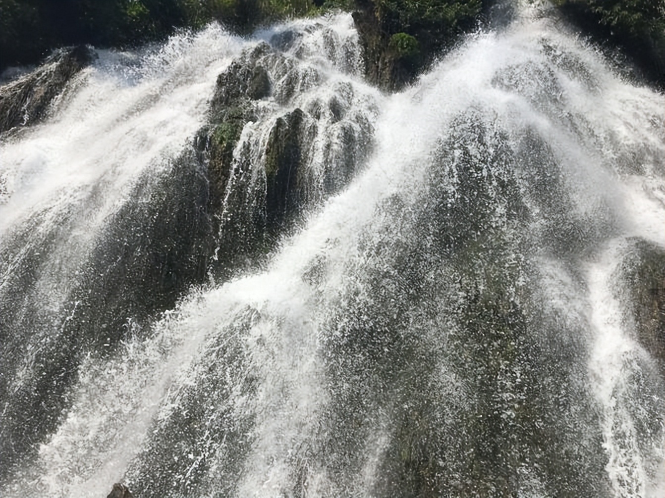 贵州避暑五日游推荐,探寻贵州最美的旅游胜地
