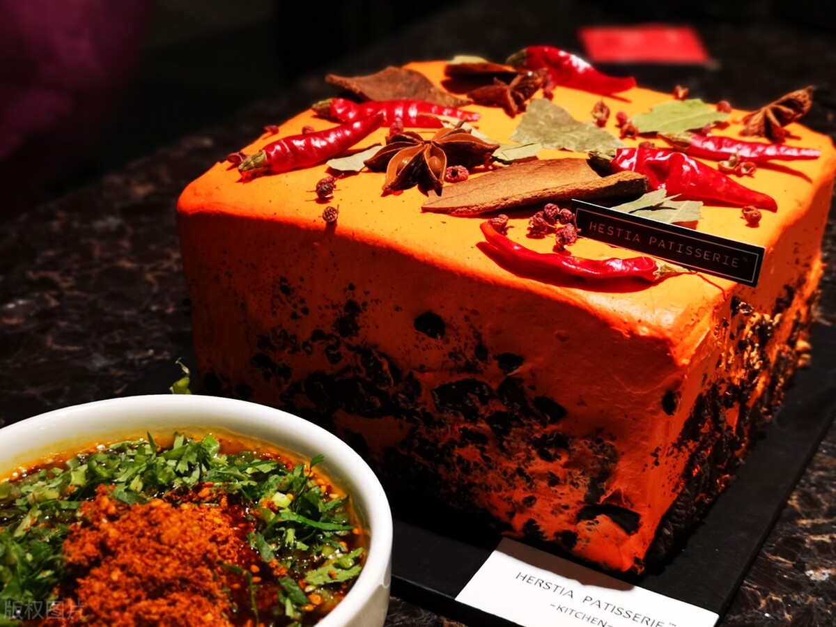 想开一个火锅店都需要准备什么,想开火锅店前期准备什么自己不懂