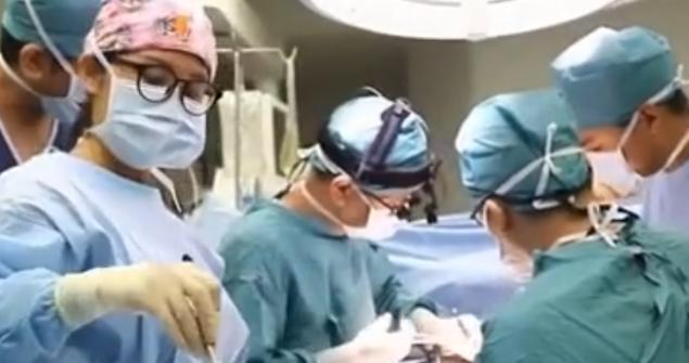 27岁新婚儿子割肝救父后续,河南18岁小伙割肝救父放弃从军