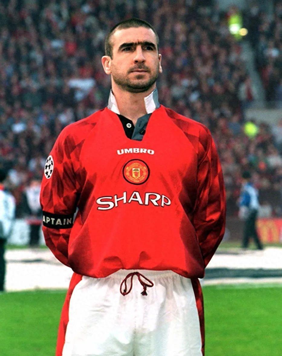 足球不仅仅是一项运动英语,足球不只是一项运动还有爱