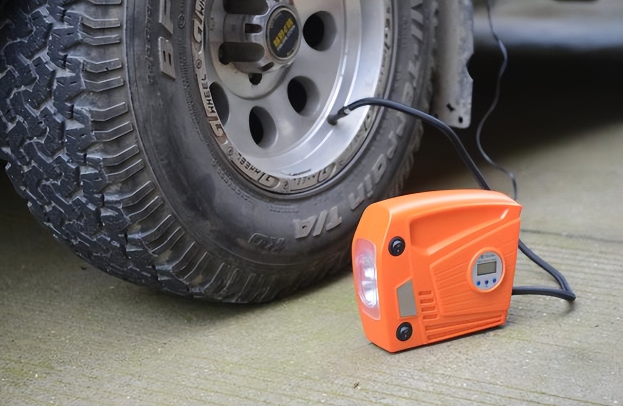 男人一旦有车“咬咬牙不喝酒”也要买这些汽车用品，高级又显档次