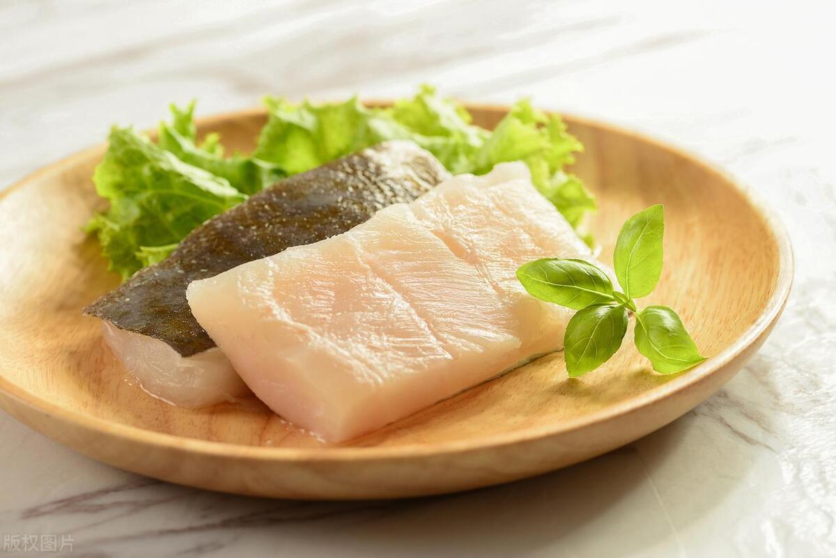 孕妇吃鱼对胎儿有什么好处怎么做,孕期吃鱼对胎儿有什么影响