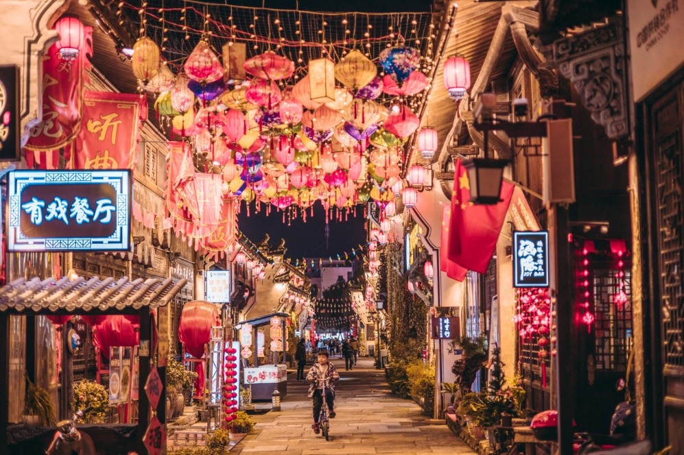 吃遍苏杭不如它，浙江这座温泉名城才是真正的吃货天堂