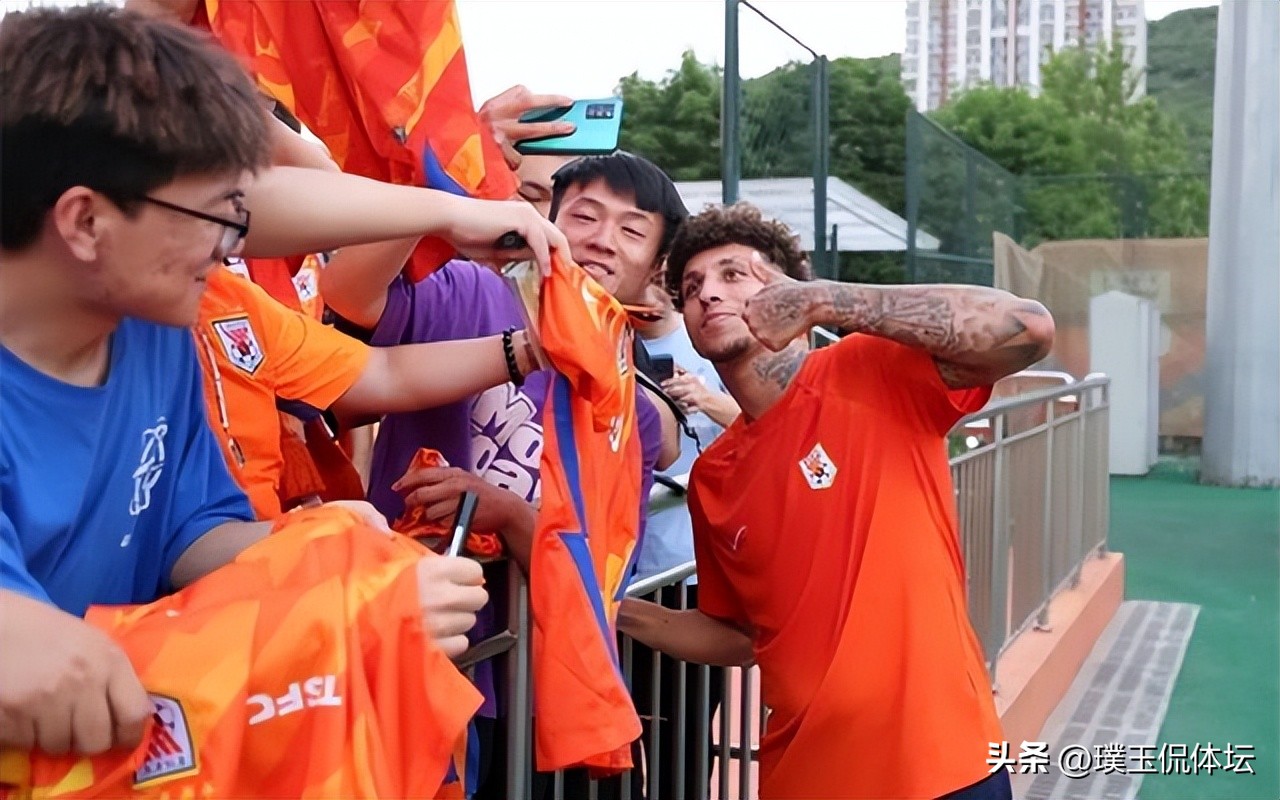 泰山队7名国脚赴国足报到,泰山队入选国足名单