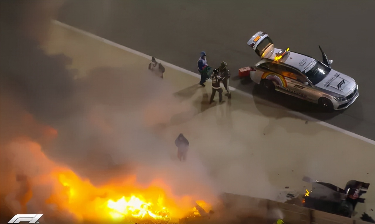 奔驰c200瓦罐6万公里二手价格,奔驰瓦罐c200