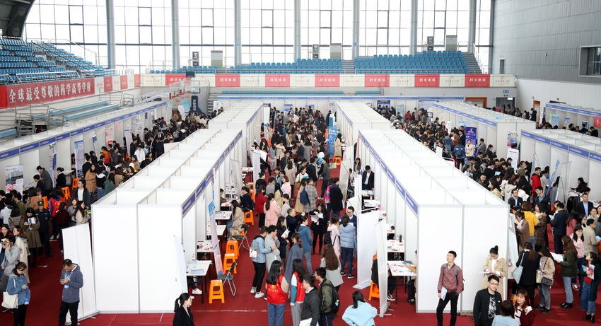 本科生有机会进国家电网吗,往届大学生如何进国家电网工作