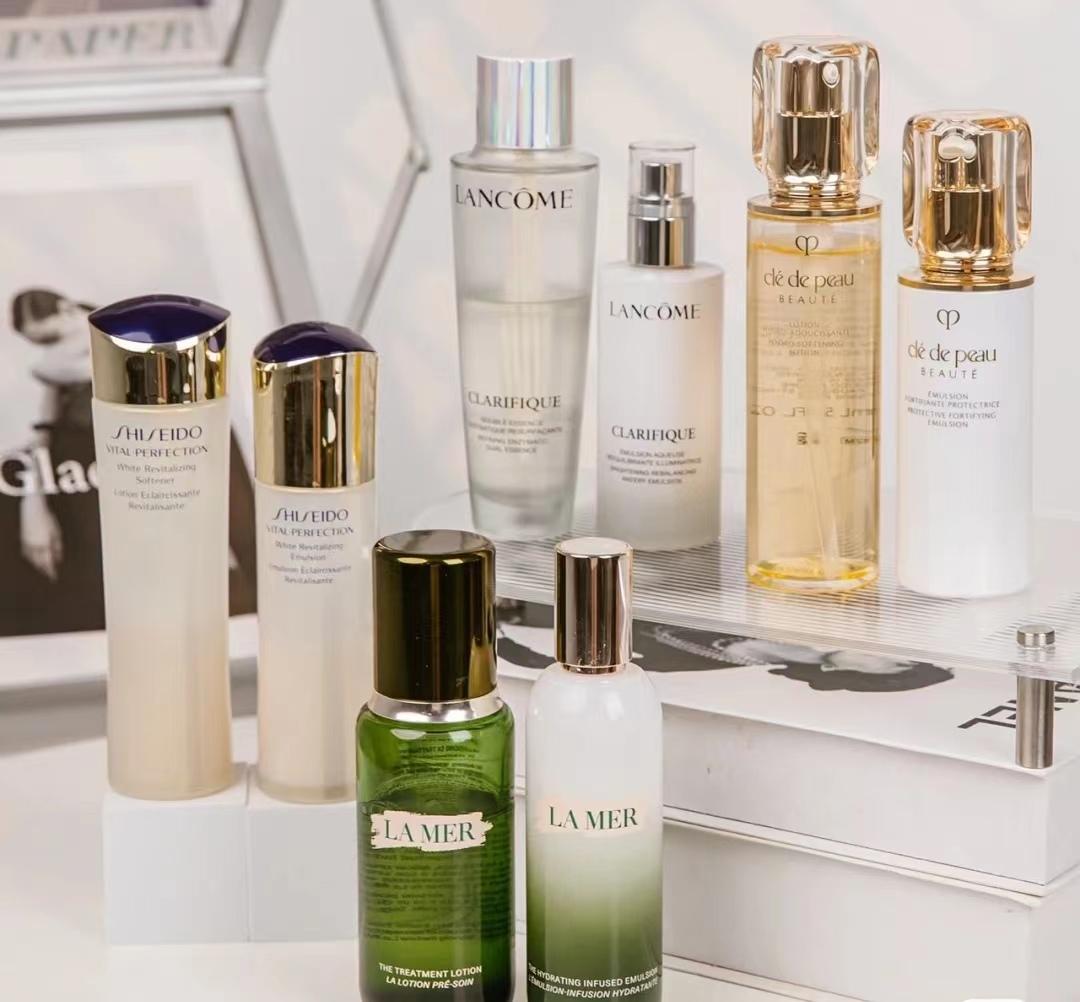 水乳资生堂悦薇和雪花秀哪个好用,雪花秀保湿祛黄水乳测评