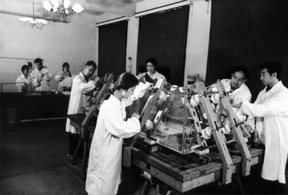 毛主席逝世后，中央紧急下令制造水晶棺，至今仍无人能复制