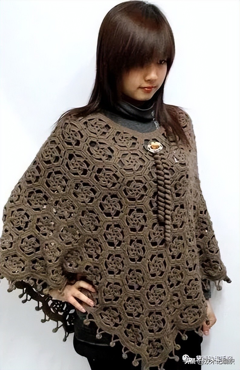 四叶草开襟斗篷披肩钩针视频教程 (时尚钩针连帽流苏斗篷披肩视频)