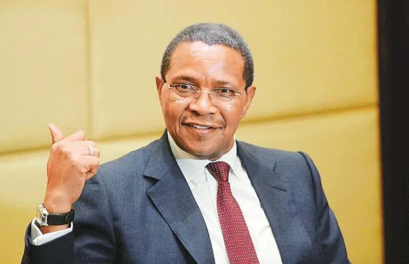 这国总统狂秀中文！有多少中国校友在外国当总统？