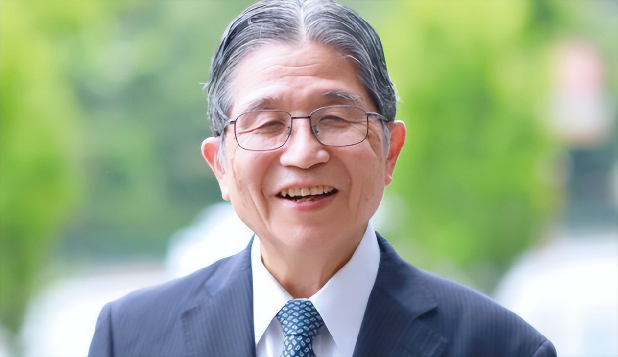 3.2万华裔科学家移籍美国，我国大批科研人才为何会流失？