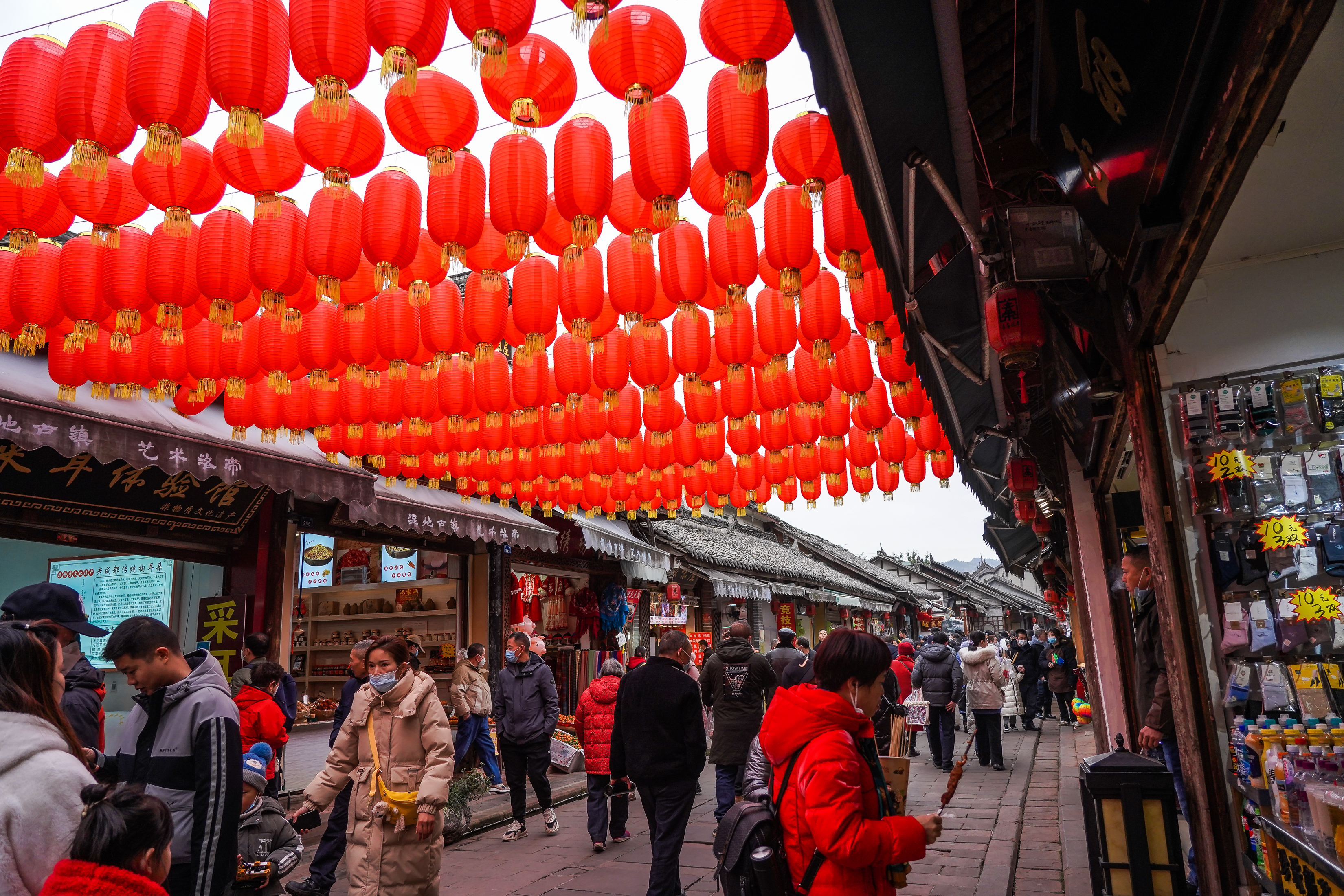 龙泉洛带古镇自驾游攻略,龙泉古镇攻略一日游可以带孩子吗