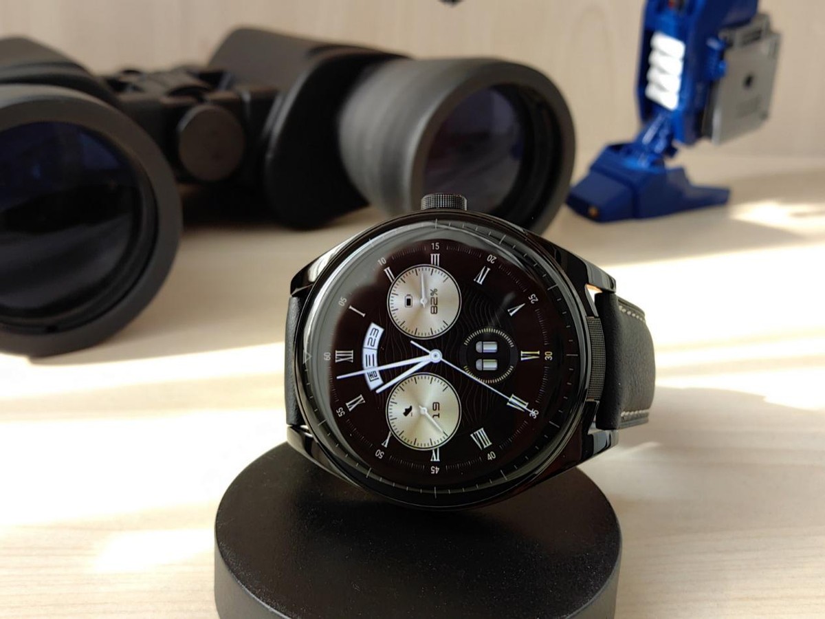 华为手表耳机watchbuds实用性,华为watchbuds耳机佩戴