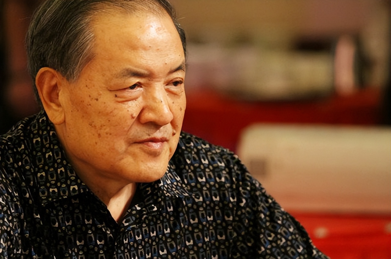 女篮陈月芳年轻时候身高体重,中国女篮巨人陈月芳